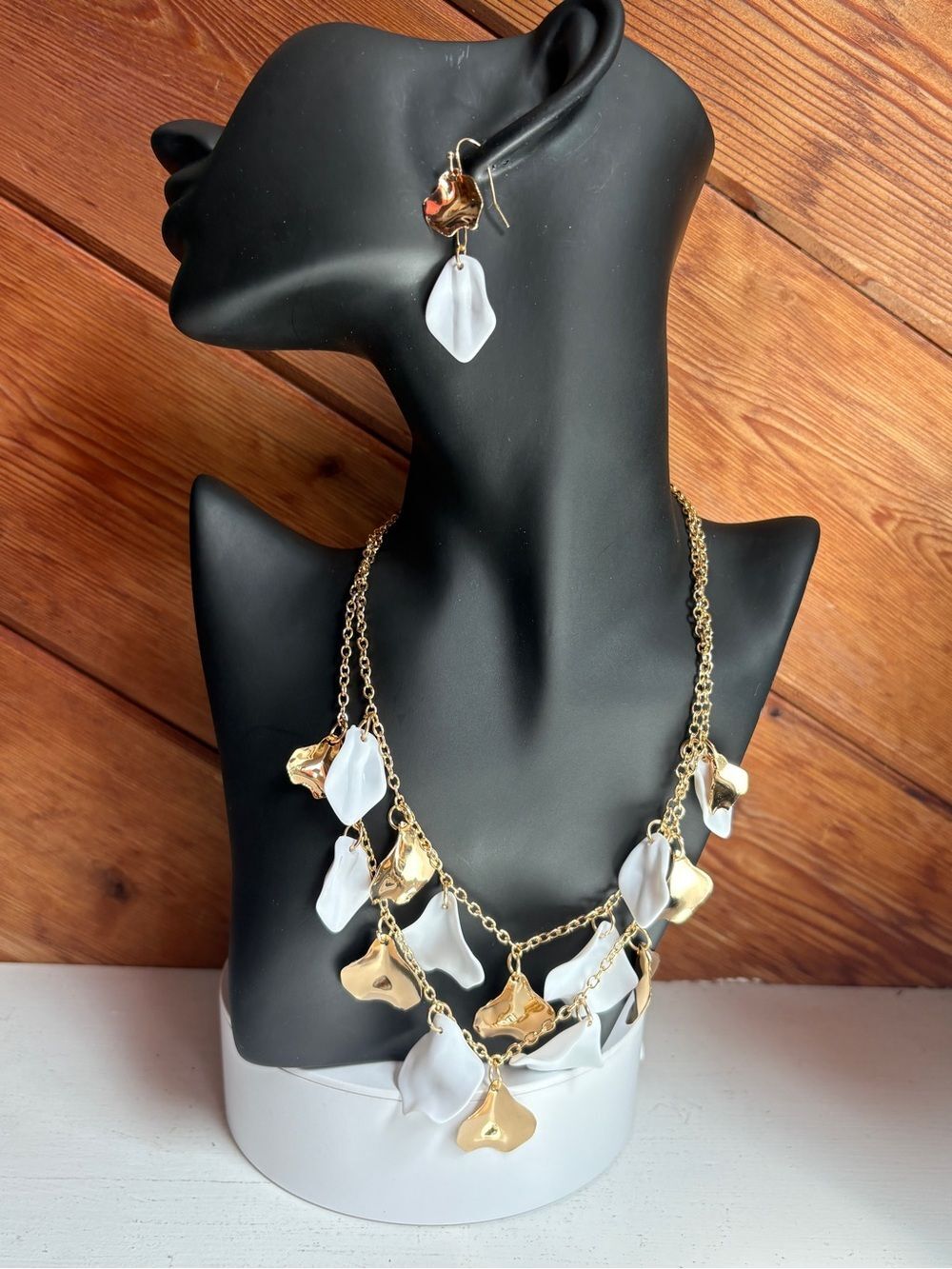 Gold & White Petal Drop Necklace and Earring Set